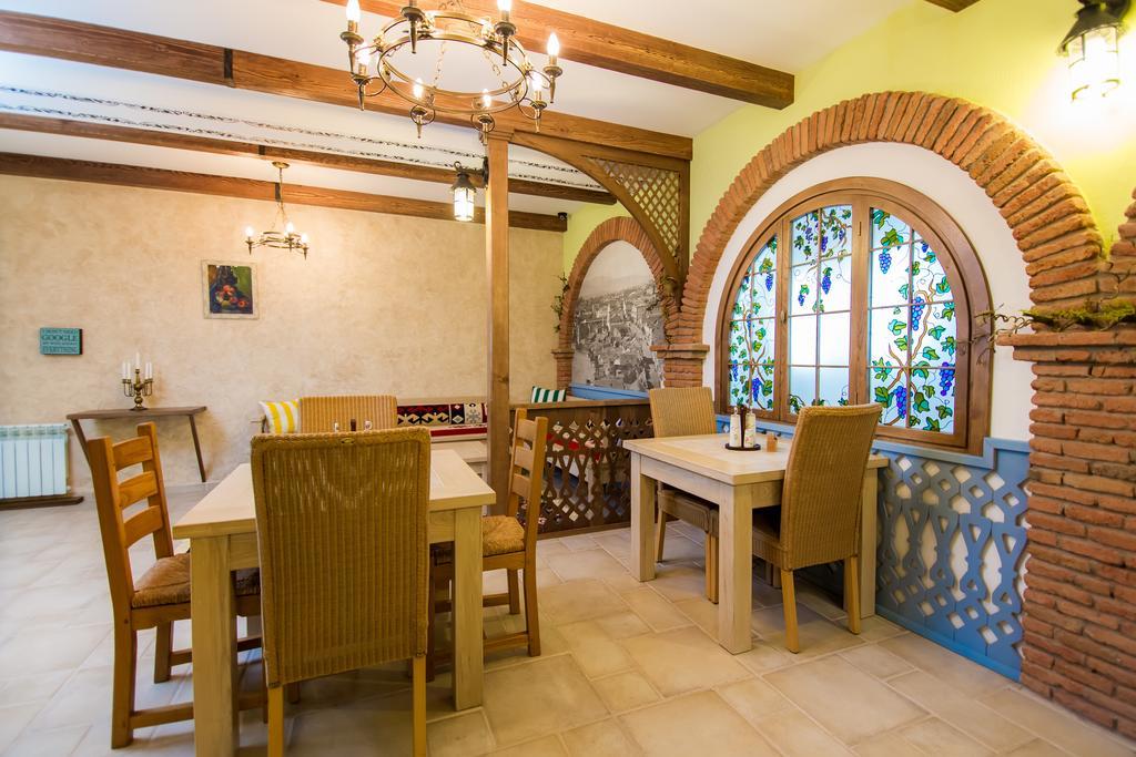 Metekhi'S Galavani Hotel Tbilisi Eksteriør bilde