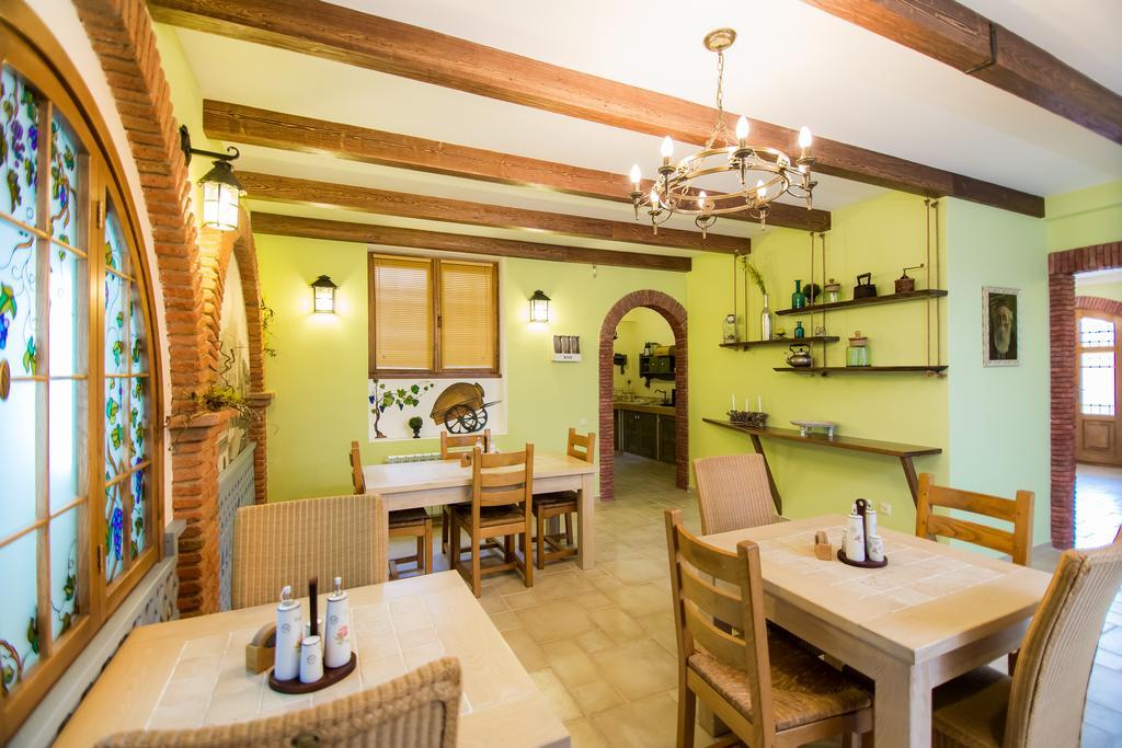 Metekhi'S Galavani Hotel Tbilisi Eksteriør bilde