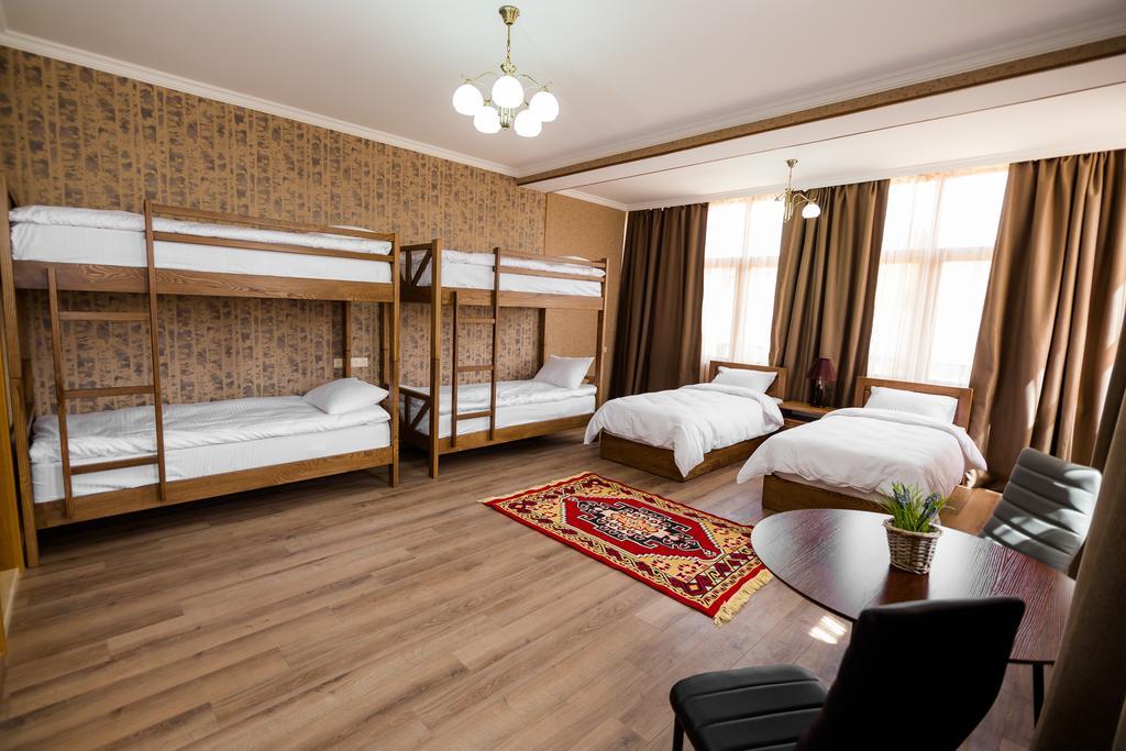 Metekhi'S Galavani Hotel Tbilisi Eksteriør bilde
