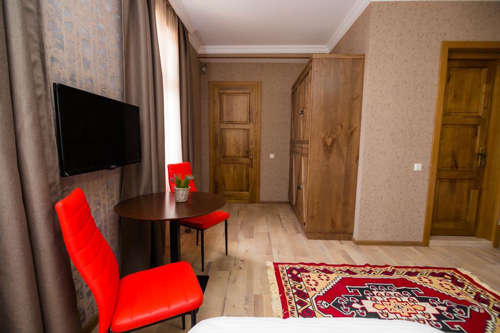 Metekhi'S Galavani Hotel Tbilisi Eksteriør bilde
