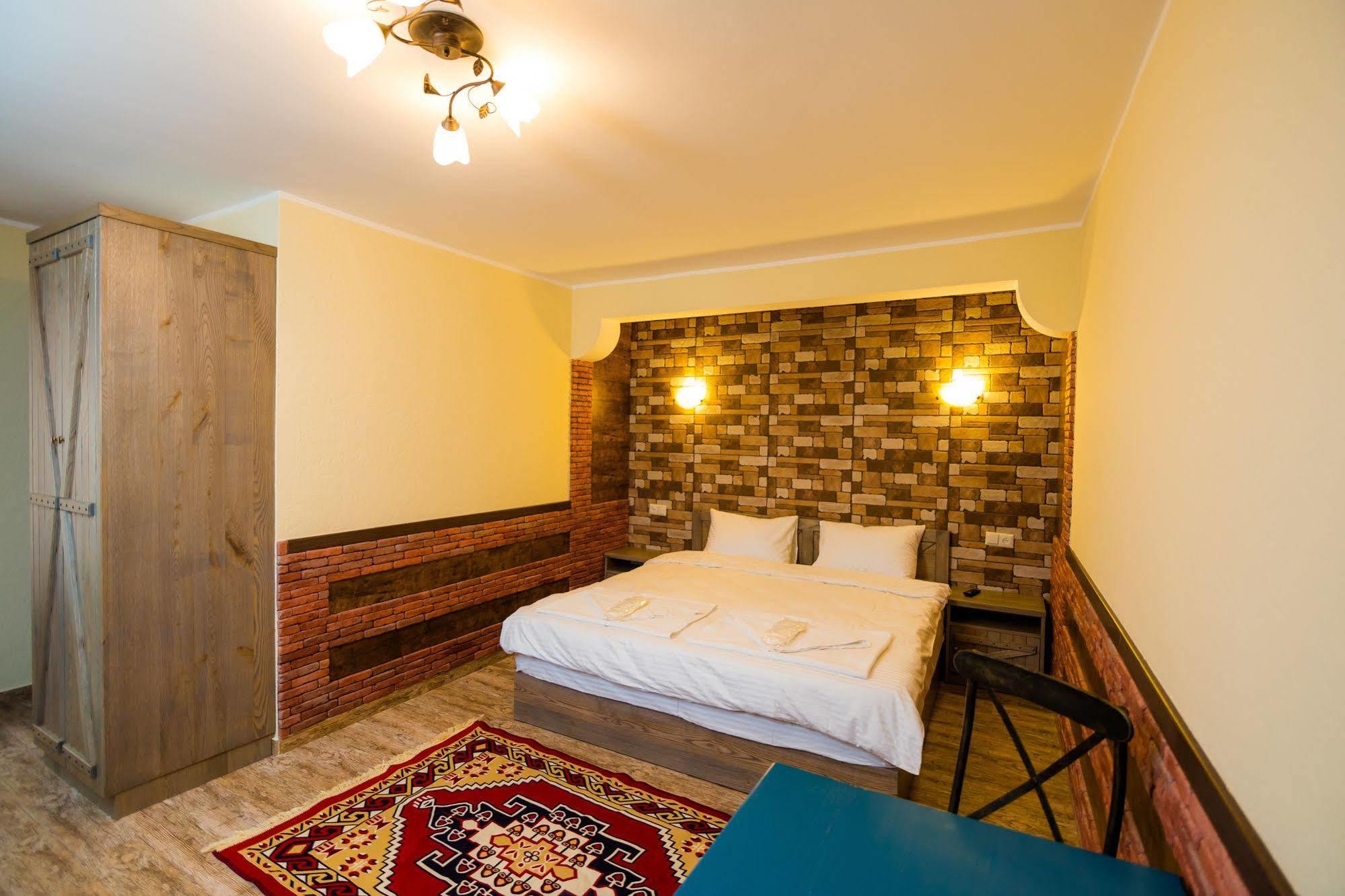 Metekhi'S Galavani Hotel Tbilisi Eksteriør bilde