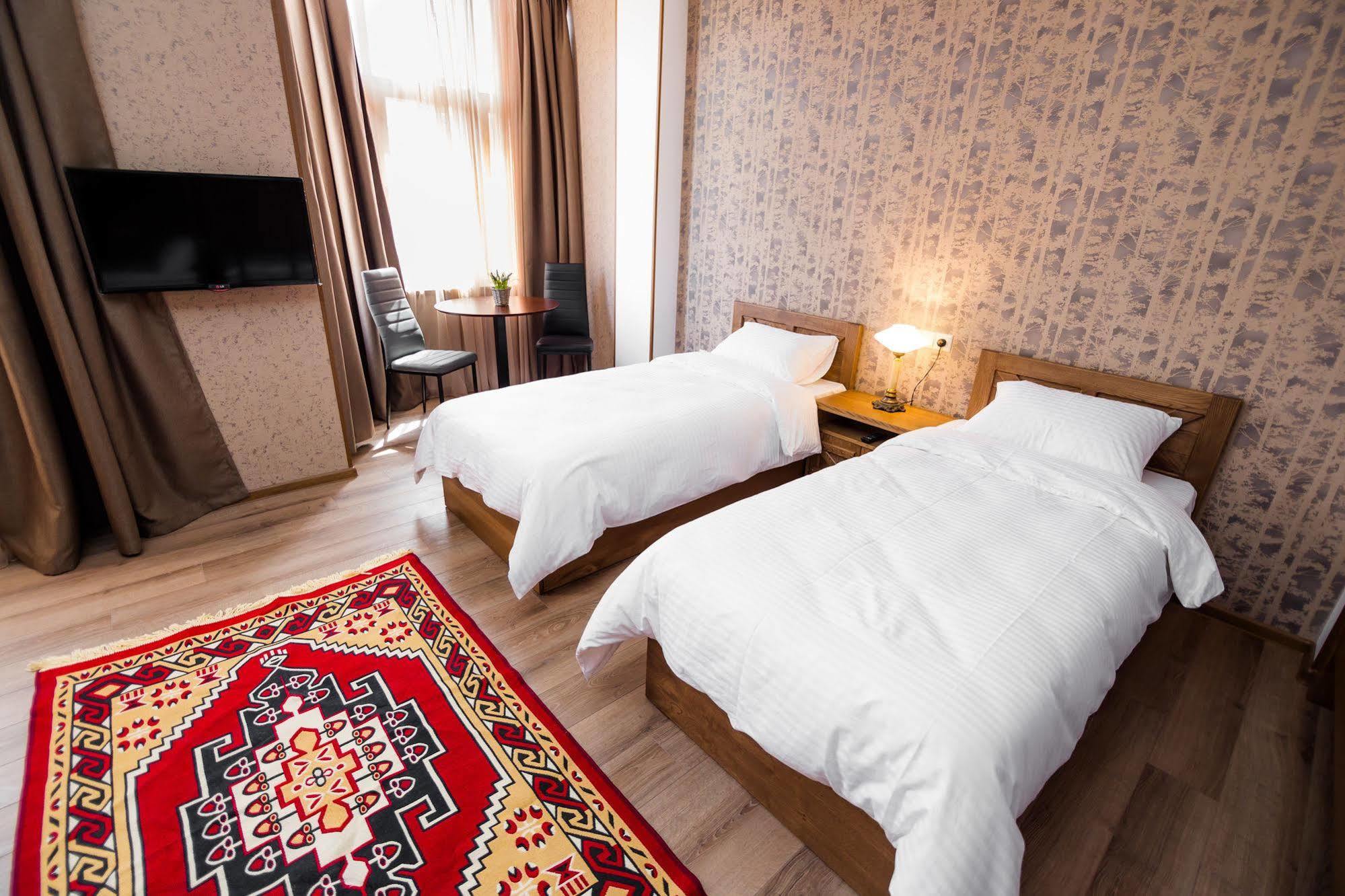 Metekhi'S Galavani Hotel Tbilisi Eksteriør bilde